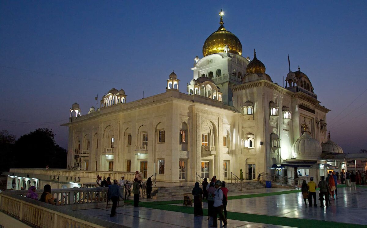 Gurudwara Bangla Sahib, best places to visit in Delhi in two days