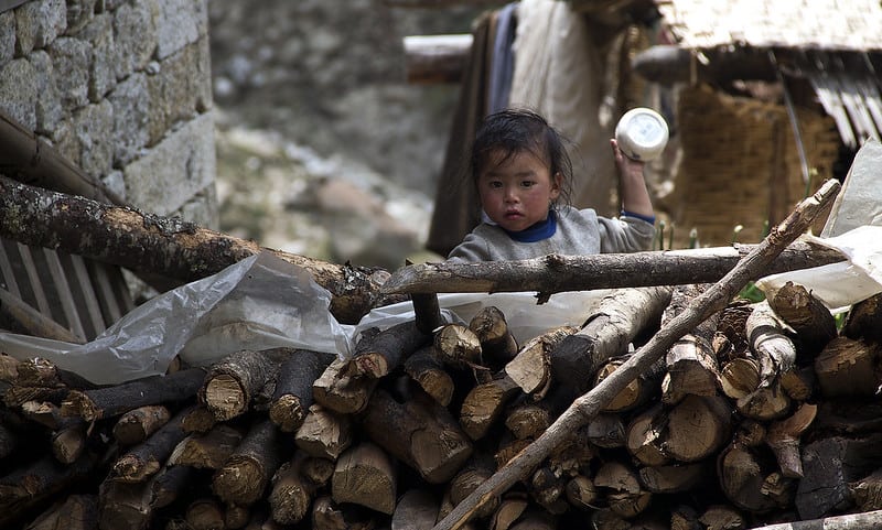 Nepal sherpa girl