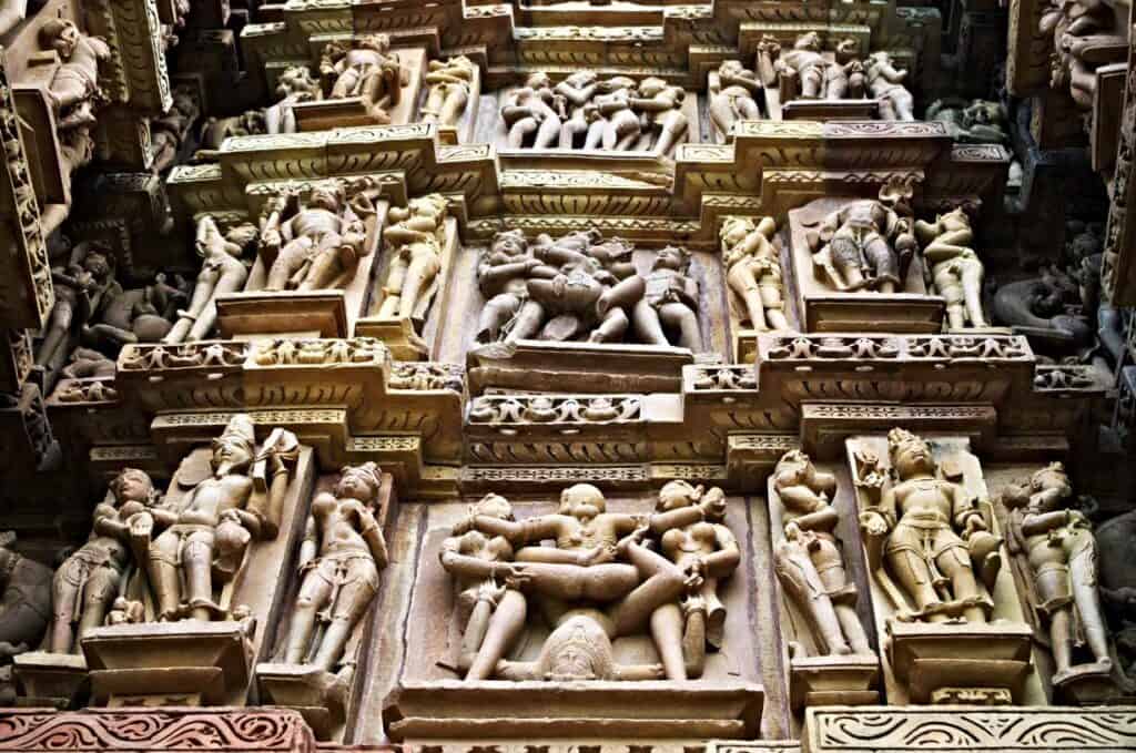 erotic temple sculptures