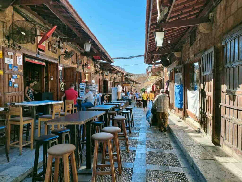 Byblos souk, one of the most charming places to visit in Lebanon