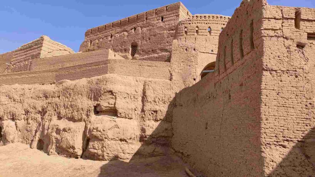 Meybod Narin fort