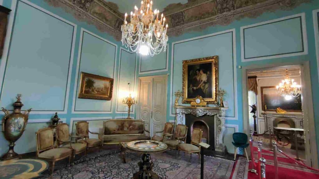 The reception room of the former Pahlavi summer residence in Ramsar 