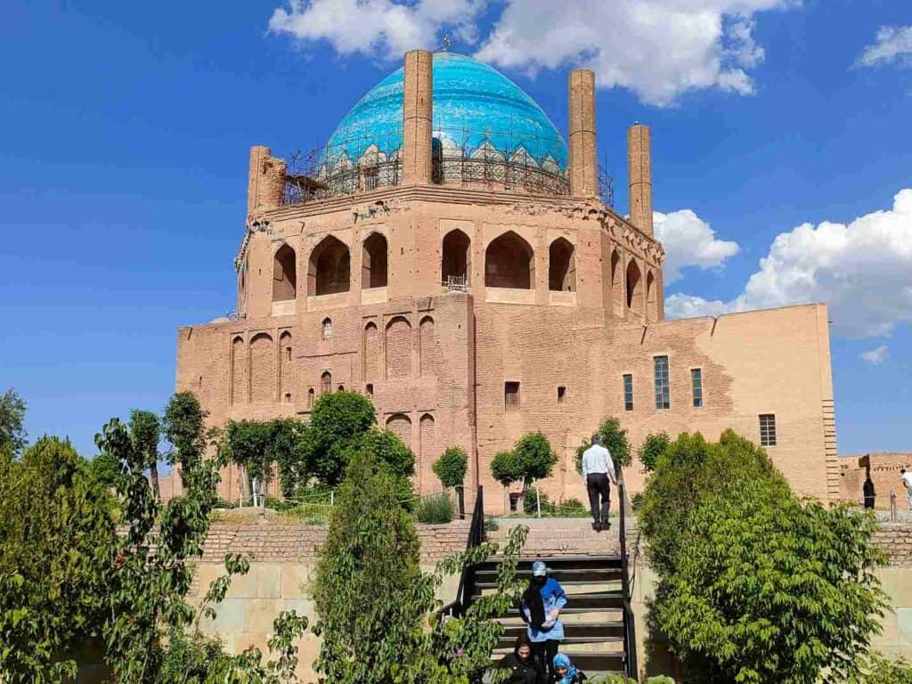 Soltaniyeh, Oljeitu mausoleum in north Iran