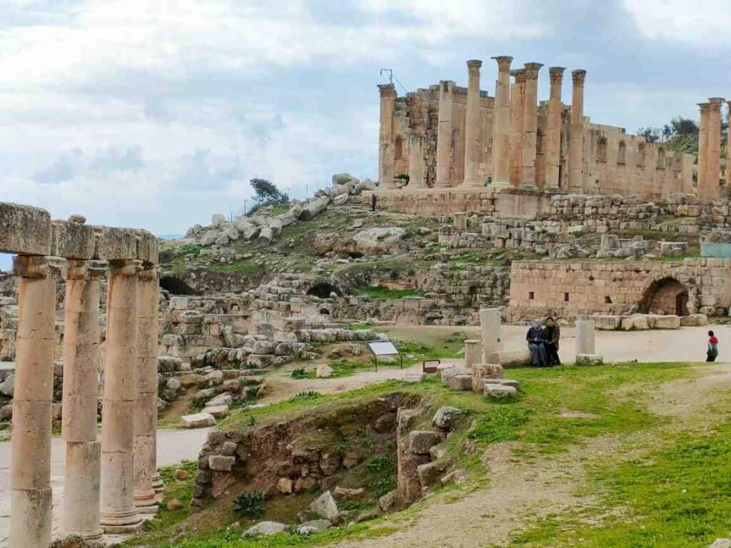Zeus temple, day trip from Amman to Jerash