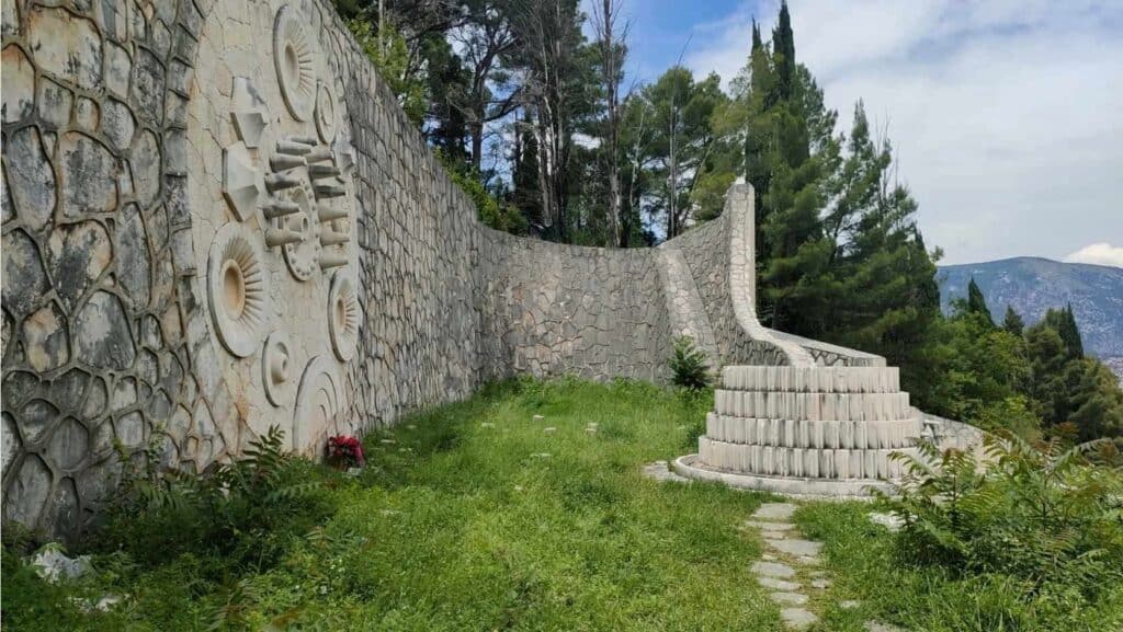 Partisan Memorial Mostar