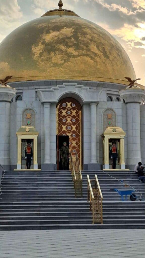 Mausoleum of Turkmenbashy 