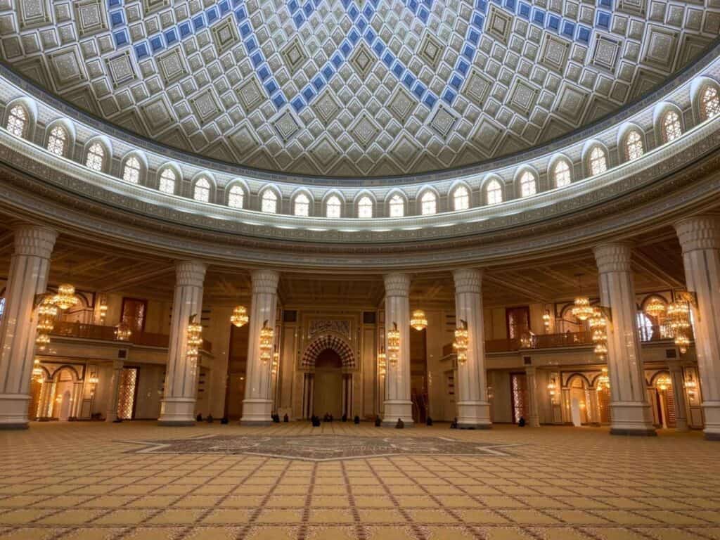 Turkmenbashy Ruhy mosque